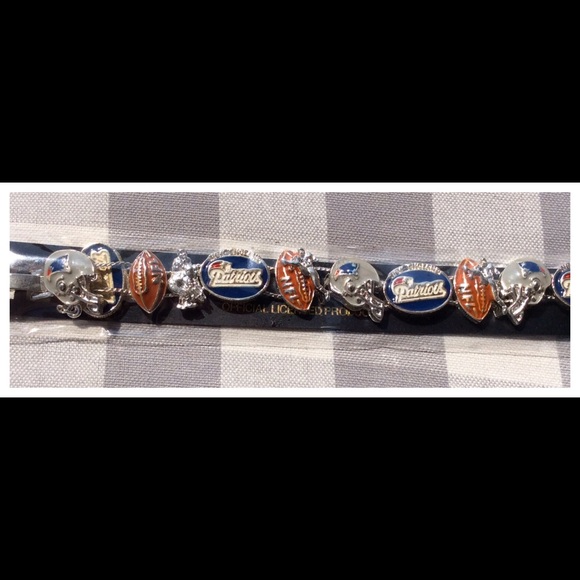 PATRIOTS NFL bracelet Peter David. Football - Picture 4 of 4